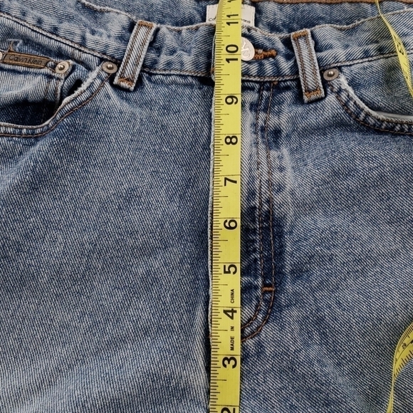 VINTAGE Calvin Klein 11" High Rise Cut Off Shorts - Picture 8 of 10